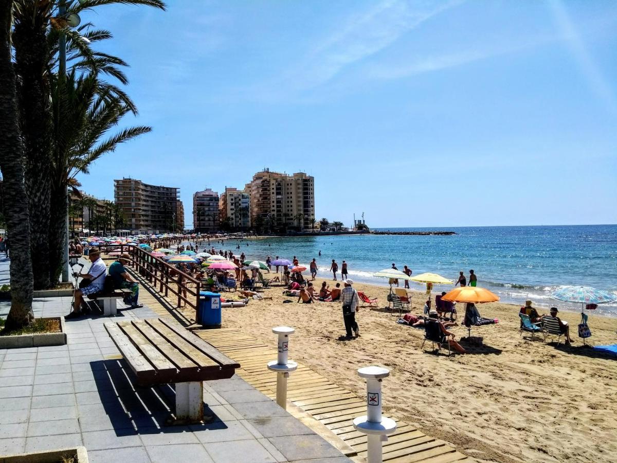 Apartament Goleta Torrevieja Exteriör bild