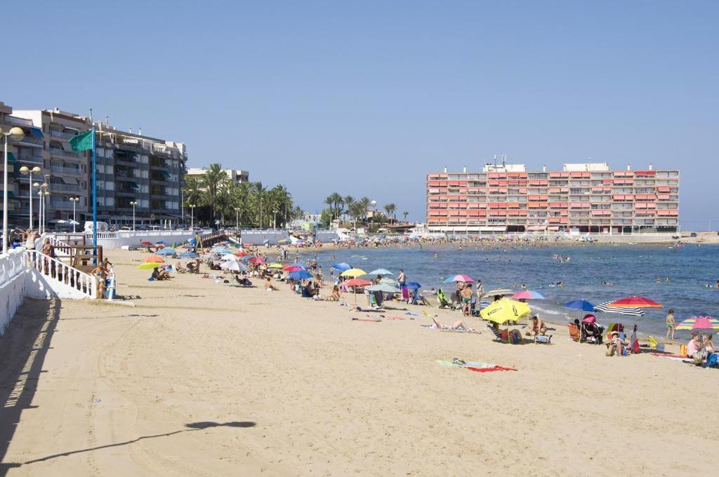 Apartament Goleta Torrevieja Exteriör bild